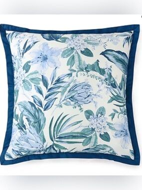 1A Liz Claiborne Euro Sham #1A